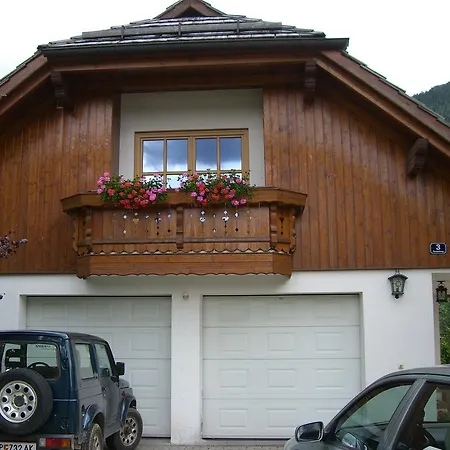 Chalet Franzelahof Bad Kleinkirchheim