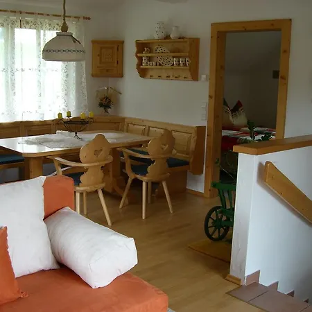 Chalet Franzelahof Bad Kleinkirchheim
